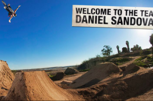 http://www.deadsailorbmx.co.uk/daniel-sandoval-welcome-to-vans/