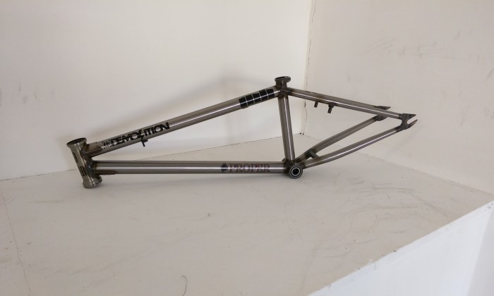 21 2013 Proper Trawlerman Frame Dead Sailor BMX